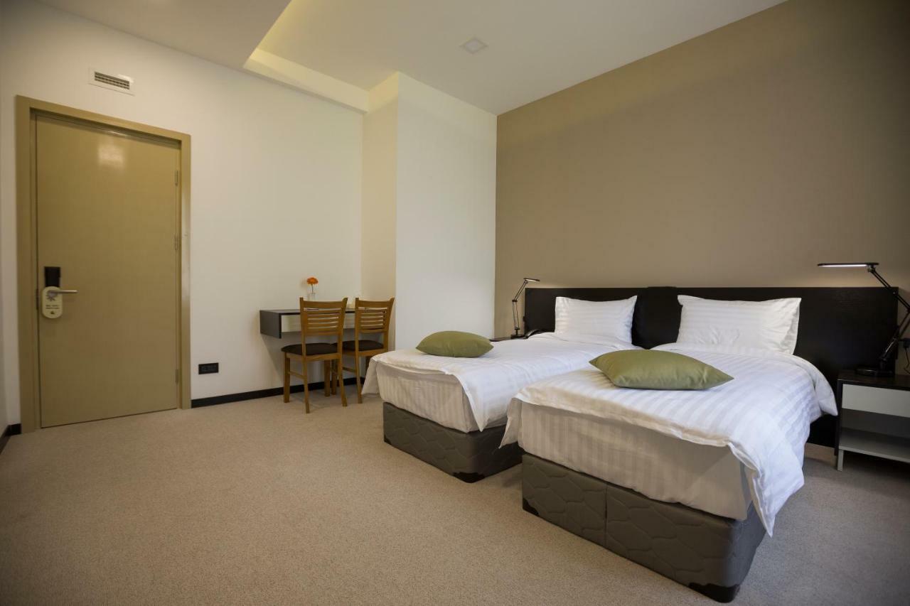 Annabella Boutique Hotel 예레반 외부 사진